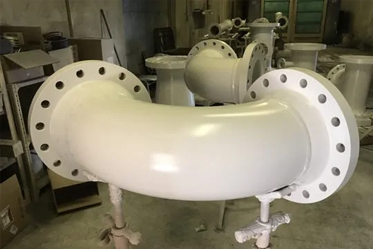Epoxy-coated steel pipe spools